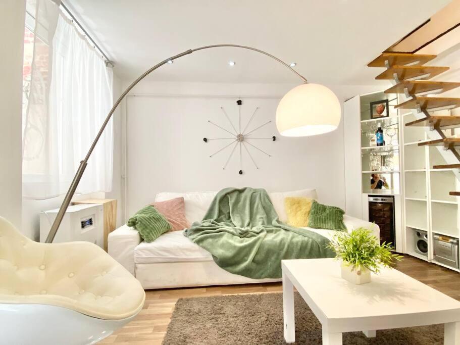 Stay Cool! Apartment With Sauna And Private Garden Budapešť Exteriér fotografie