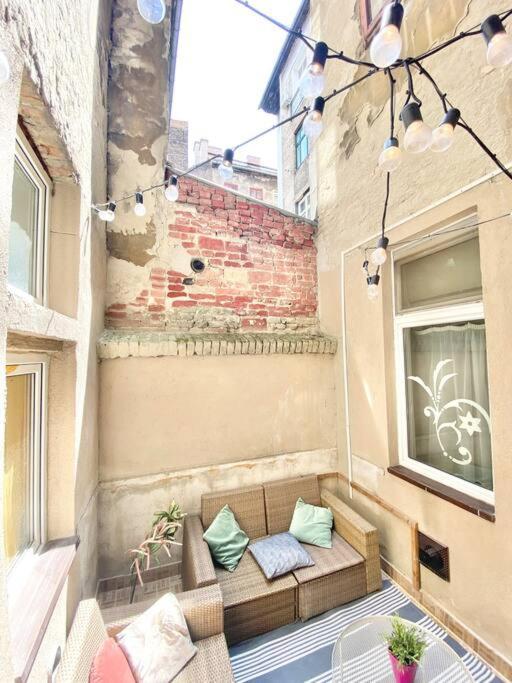 Stay Cool! Apartment With Sauna And Private Garden Budapešť Exteriér fotografie